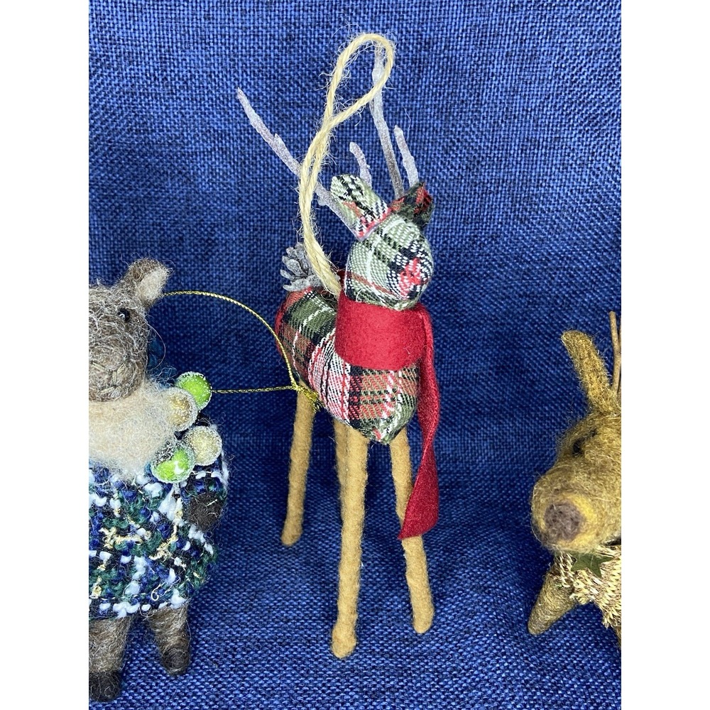 Pottery Barn Plaid Reindeer & Felt Animal Christmas Ornaments Lot of 3 Pre-Owned - Picture 6 of 17